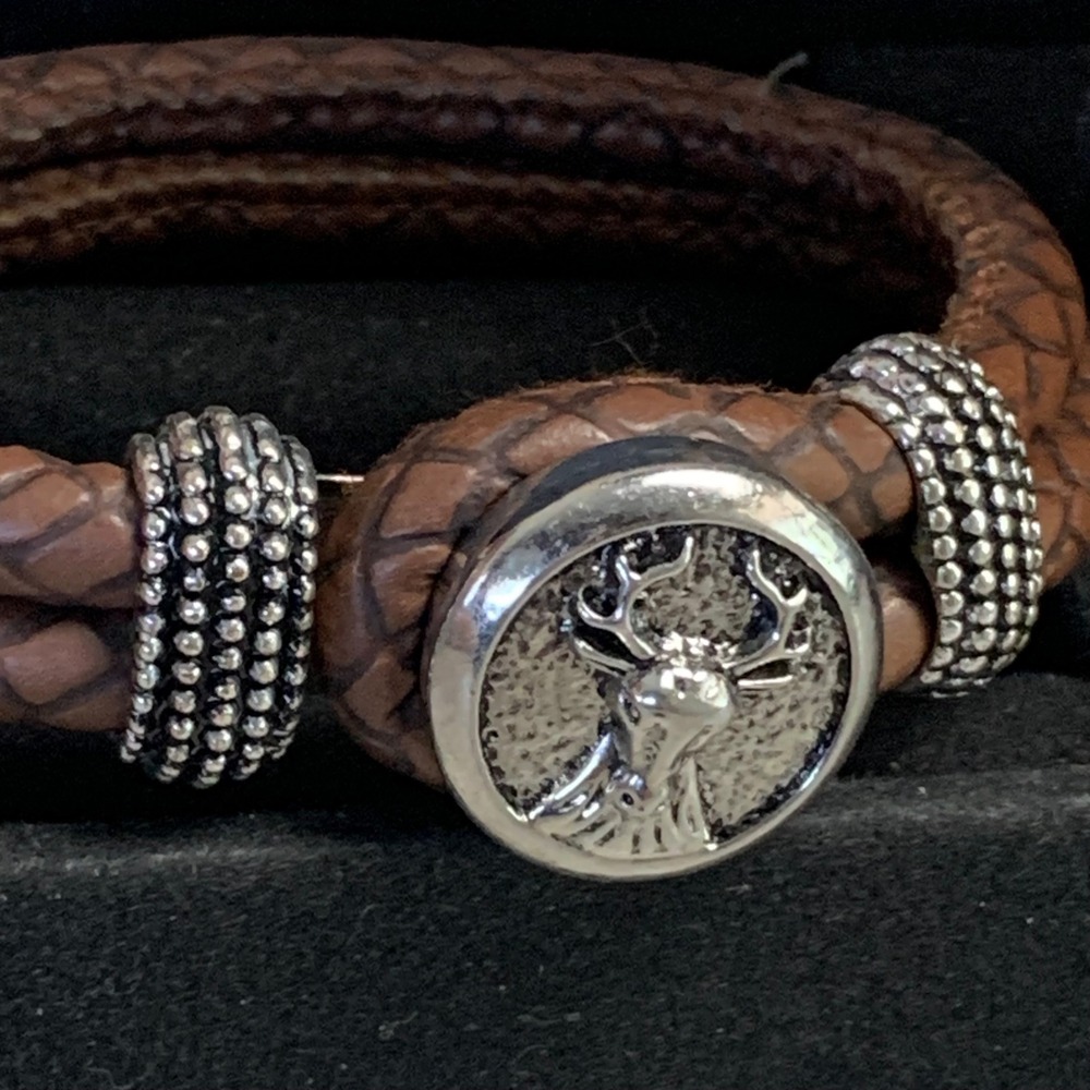 Mens Braided Brown Leather Stag Head Button Bracelet Silver Tone Deer 6 Inch